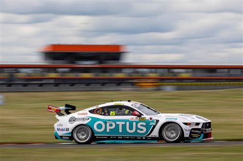 Supercars Taupo: Mostert leads Ford 1.